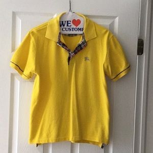 Burberry polo men’s size medium